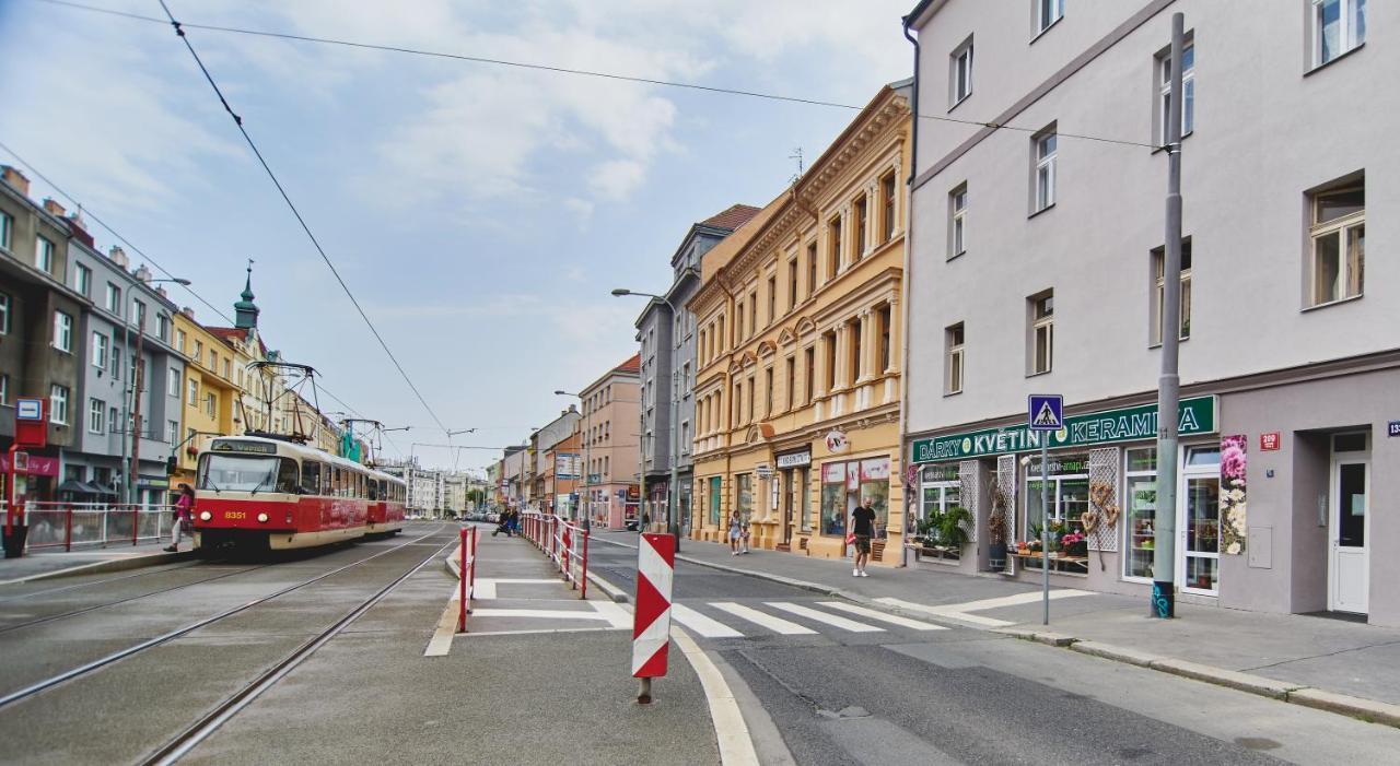 Nice Home To Stay At Prague Close To Castle With Terrace And Garden エクステリア 写真