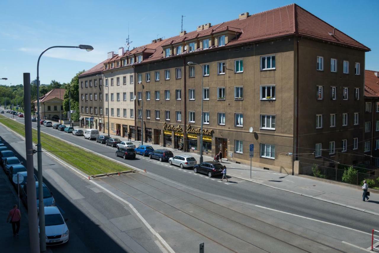 Nice Home To Stay At Prague Close To Castle With Terrace And Garden エクステリア 写真